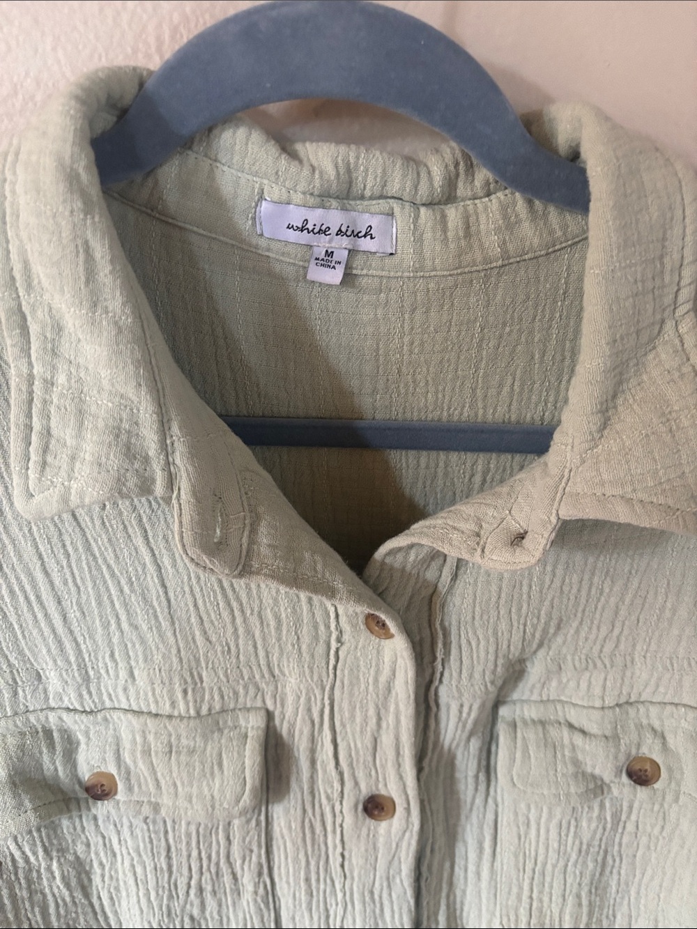 White Birch Sage Ombre Button-Up Shirt, light weight gauze material. Size M - Picture 2 of 3